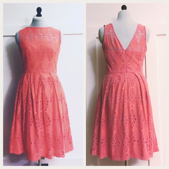 Maggy London Dresses & Skirts - Coral pink lace overlay fit and flare dress